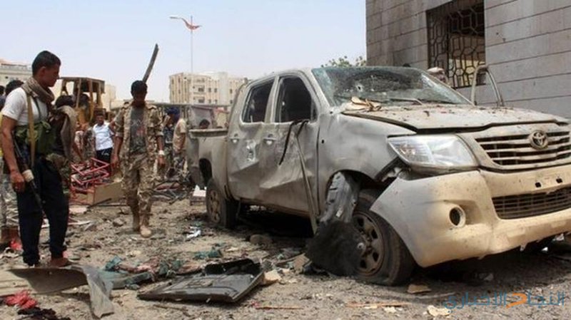 قتلى وجرحى في تفجير انتحاري استهدف مقرا أمنيا بعدن جنوبي اليمن